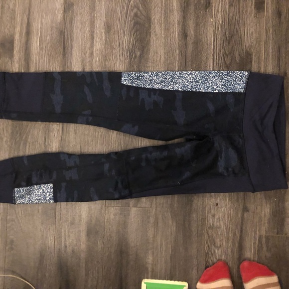 Blue army lululemon leggings - Picture 1 of 2